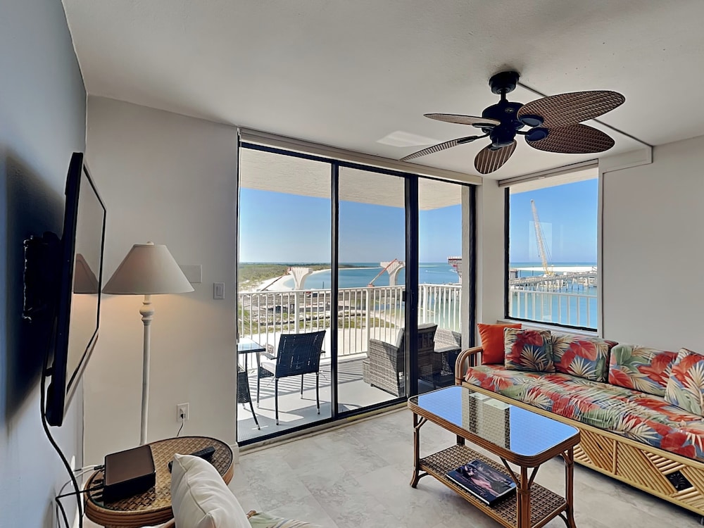 Lovers Key Beach Club 501