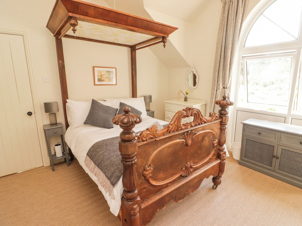 Meadow Cottage