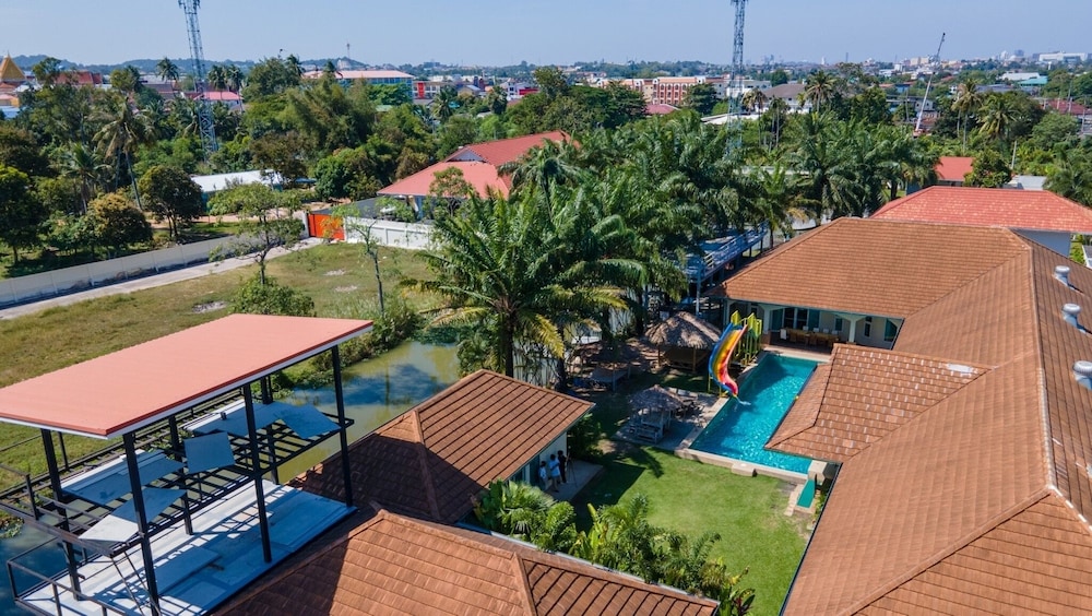 Pool Villa for Families and Party
