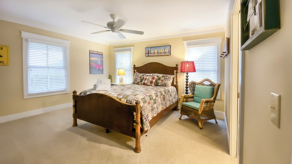 26 Old Military Road at The Sea Pines Resort