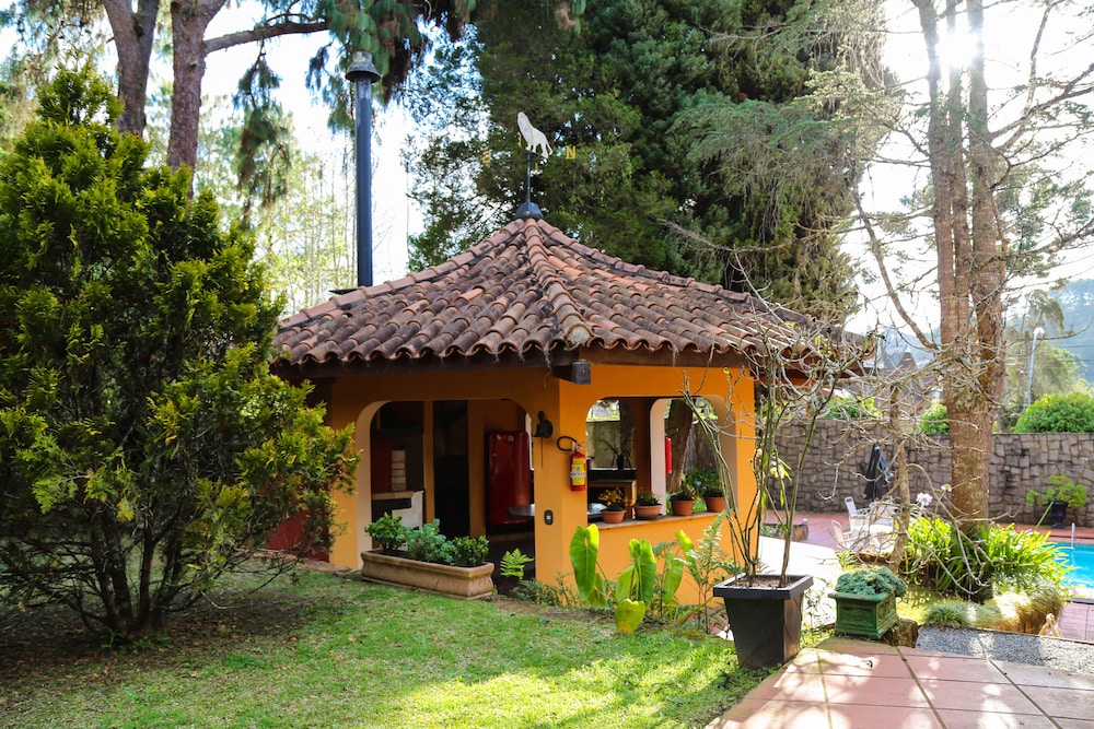 Pousada Cedro do Líbano