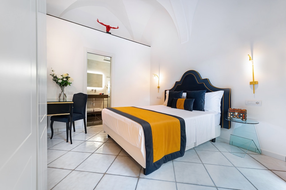 Amalfi Resort