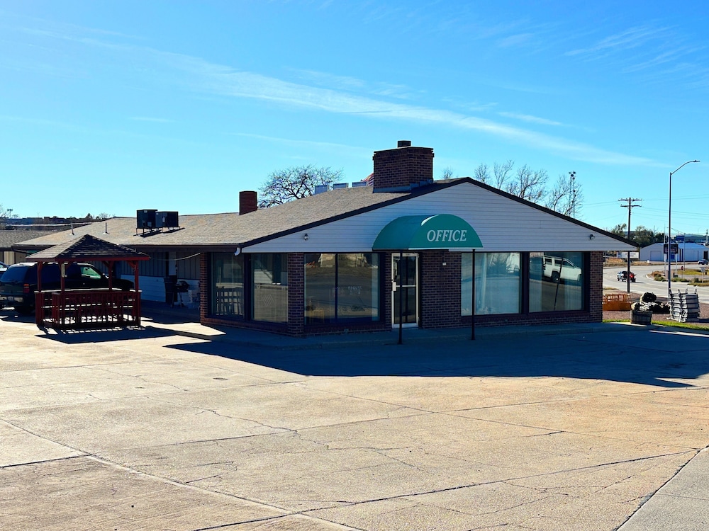 WESTERNER MOTEL