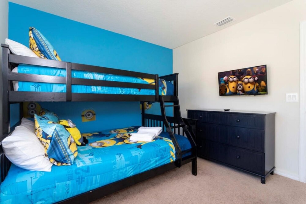 Amazing 5BR Private Pool Lakeview Near Disney
