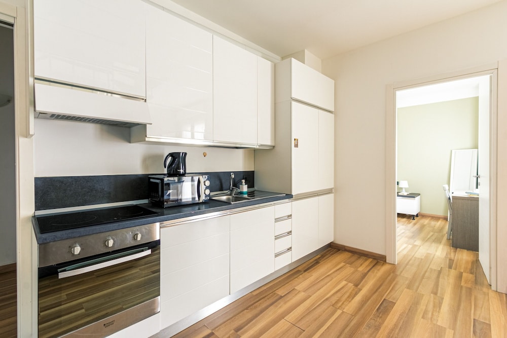 Candiani Building - Elegant 2-level Apartment With 3 Bedrooms