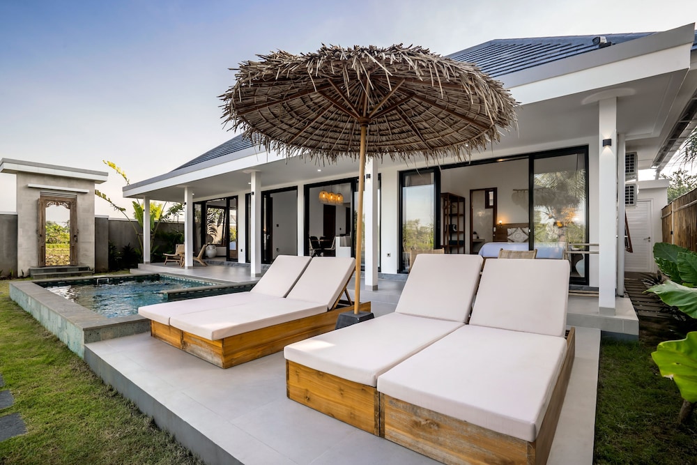 Villa Grateful by Alfred in Bali - Stunning 2BR Dream Villa With Ricefield View