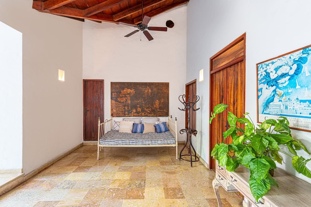 Casa Palos - Old City - Luxury