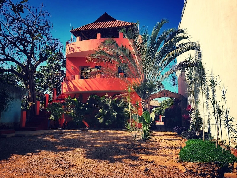 Casa Monarca