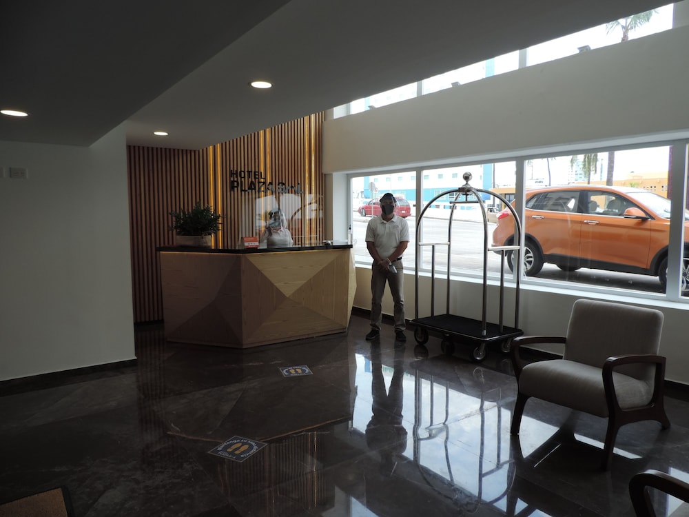 Boca del Rio Vacations - Hotel Plaza Sol - Property Image 5