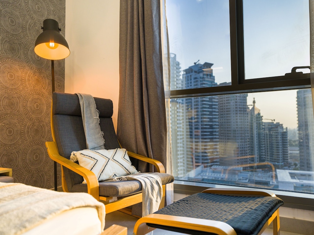 Easygo- Serene STU in Dubai Marina Zum
