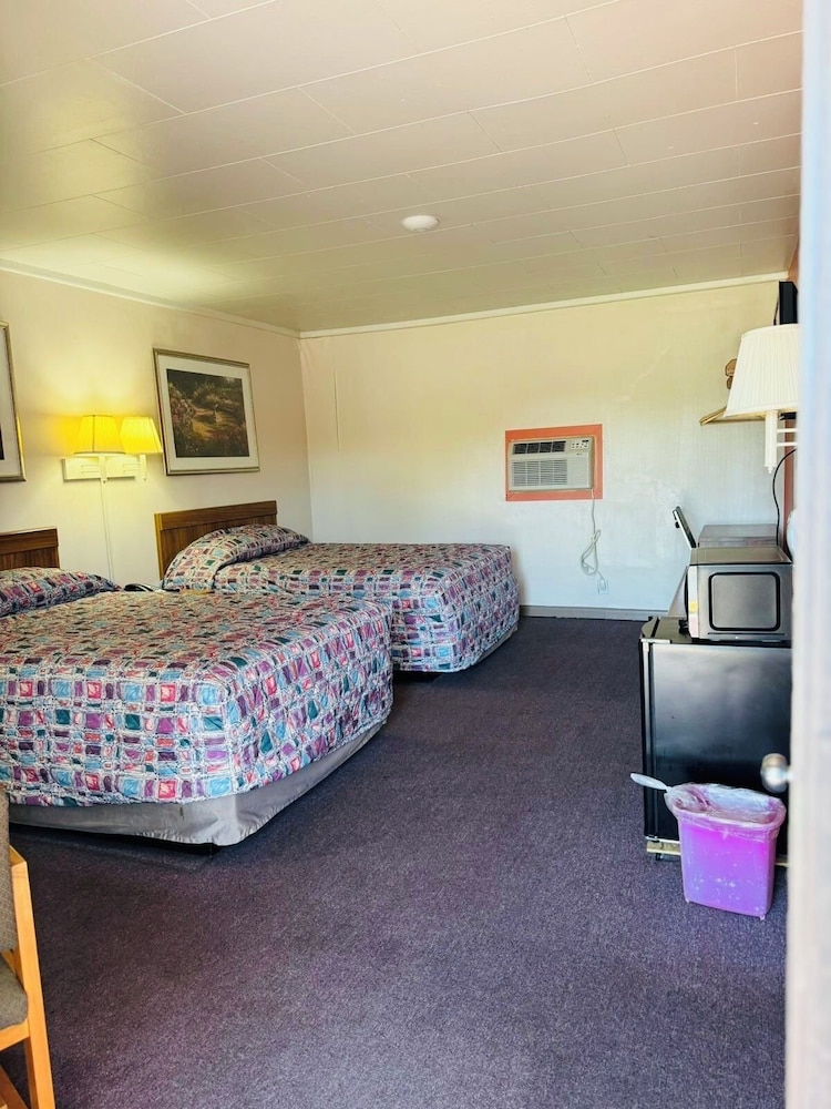 Budget Inn