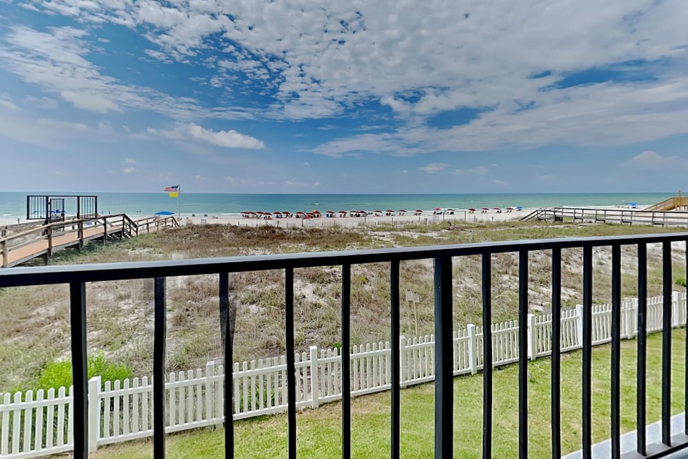 Ocean Breeze West by Southern Vacation Rentals
