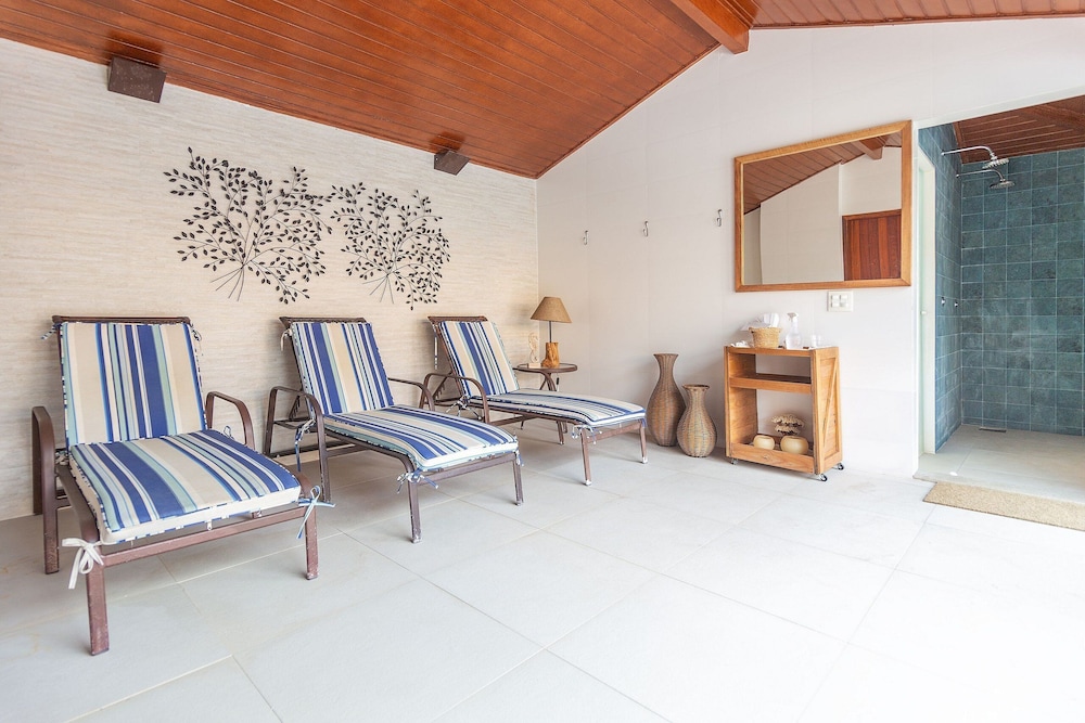 Bz75 Casa 4 suítes Geriba 250m da praia