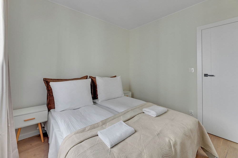 Horizon 88 - Sea View by Grand Apartment