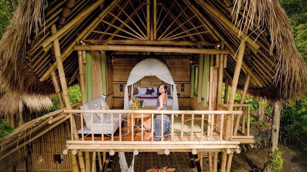Ayo Hill Villa