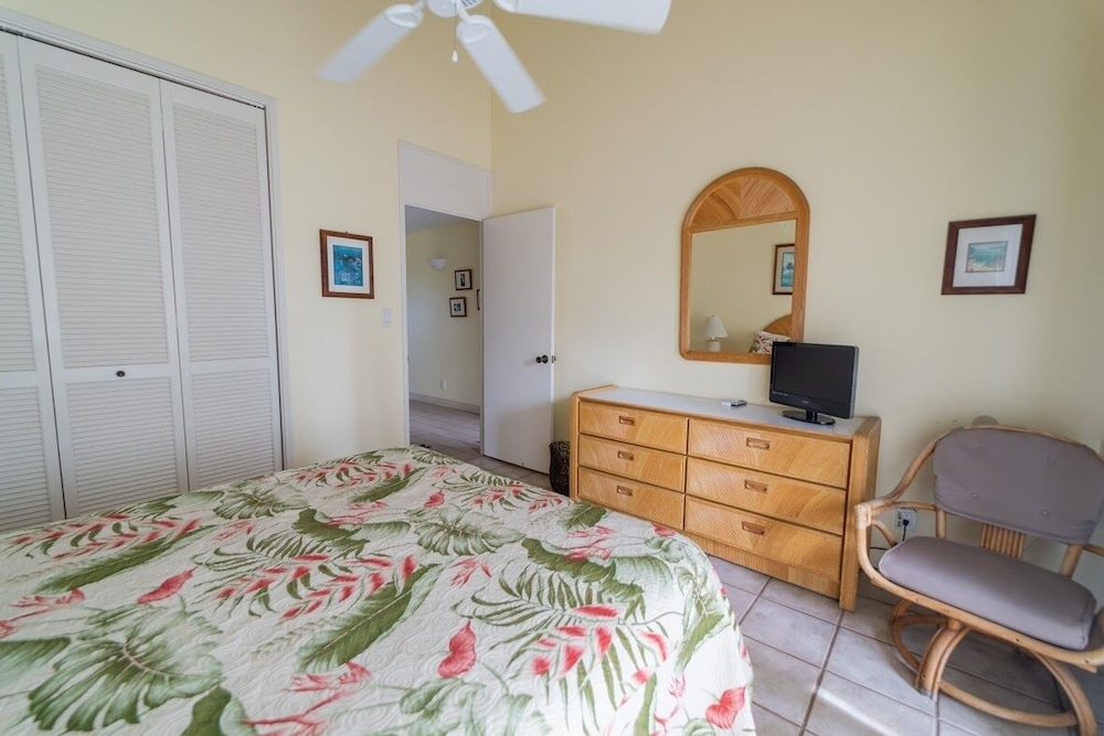 Turtle Bay Takanoha**nuc 90-tvu-0557 1 Bedroom Condo by RedAwning