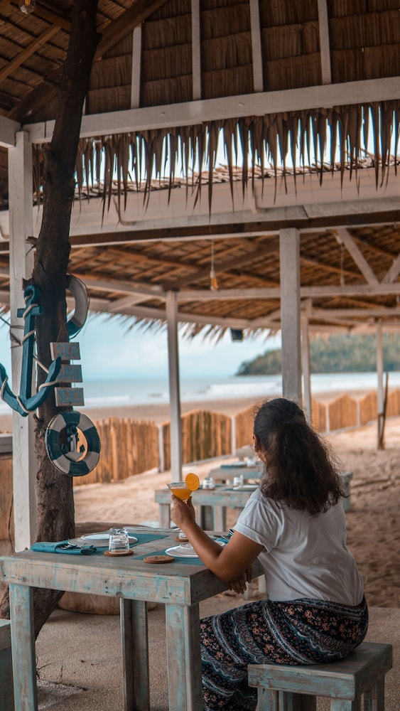 Cabana Retreat - Glamping photo 8