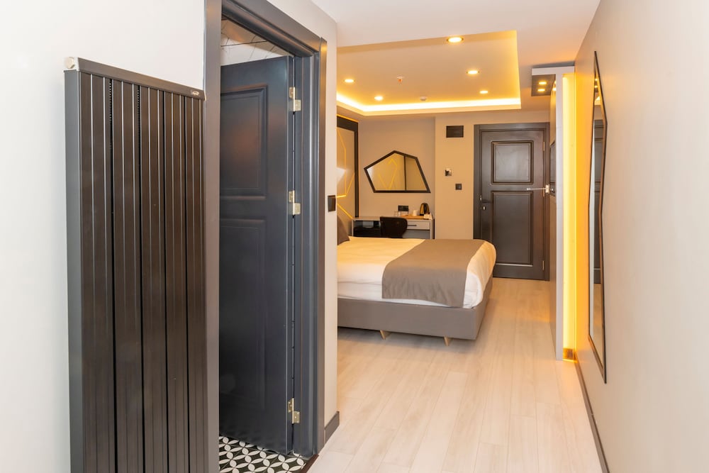 White Corner Otel - Image 8