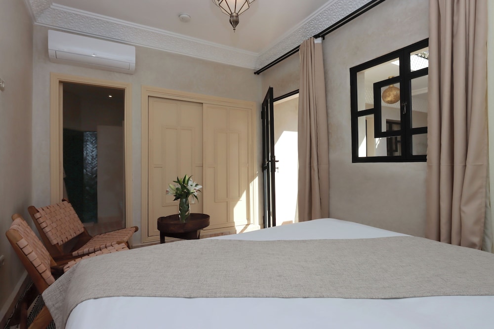 Riad Valentine