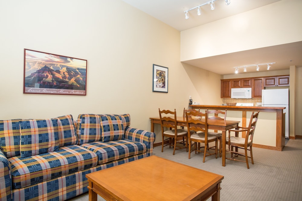 One Bedroom Condos at Powderhorn Lodge - Solitude UT