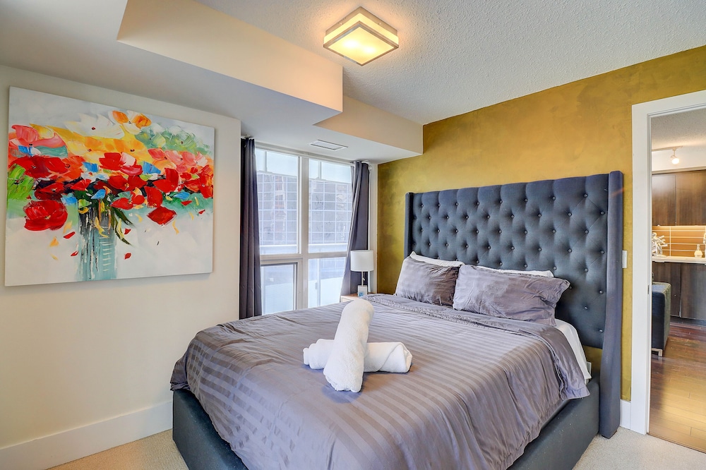 PlanURstay  - 300 Front Street West - Image 5