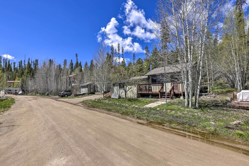 Fireplace, Deck & Mtn Views: Grand Lake Home! view 5