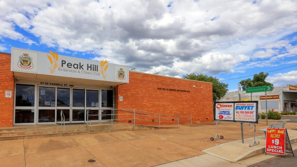 Peak Hill Golden Peak Budget Motel