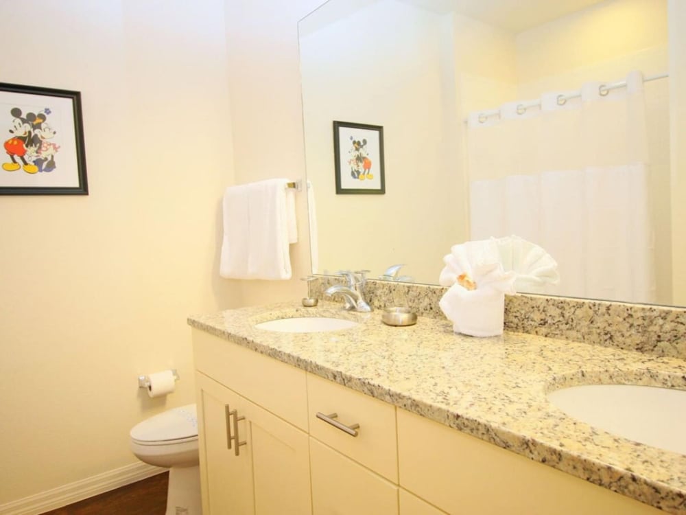 Your VIP Home Near Disney 25107