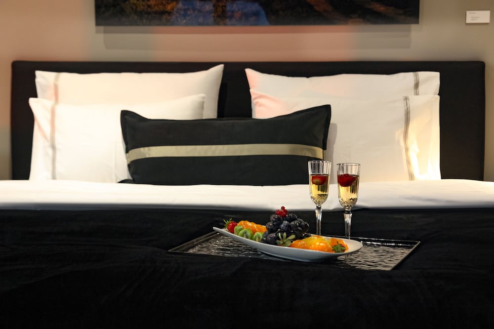 39 Kalamış Marina Oteli - Image 8