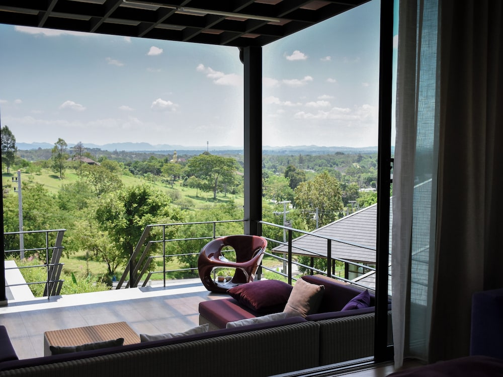 Monlada Khaoyai