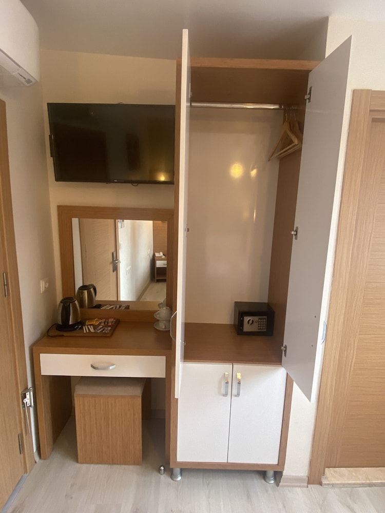 Zeyn Hotel Istanbul - Image 36