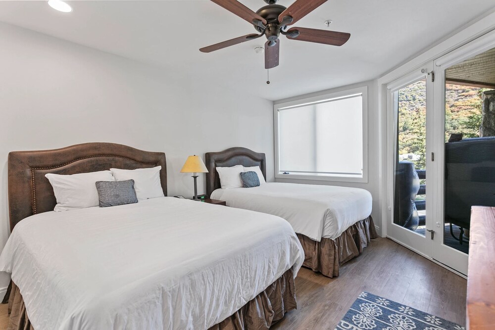Trail's End Lodge at Deer Valley Resort - Two Bedroom Residence with Den and Spa #103 2 Condo
