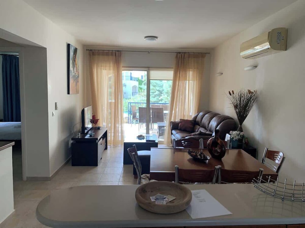 Cassiopeia 5 BR Villa on beach with pool