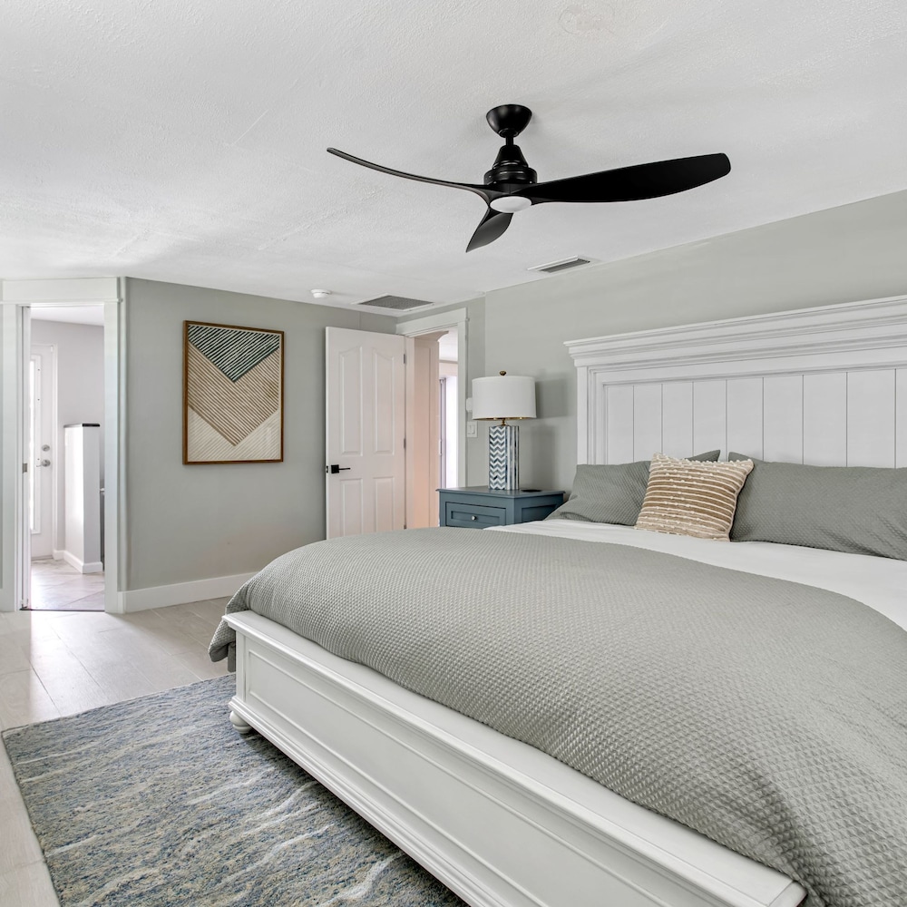 Sarasota Resort-like Living Near Siesta Key For 10