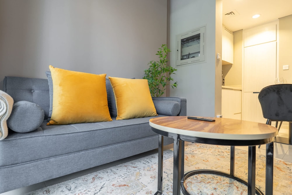 Excellent 1 Bedroom in Zada Tower With Balcony