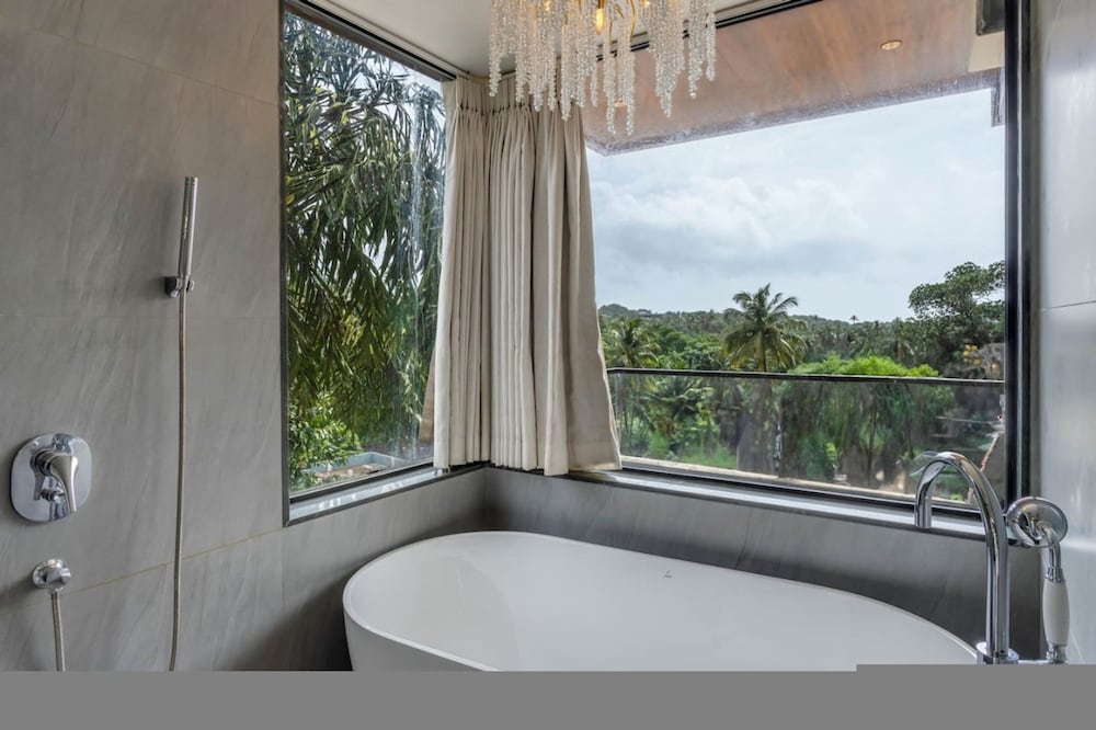 Villa Orann - Lux 5BR in the Heart of Vagator