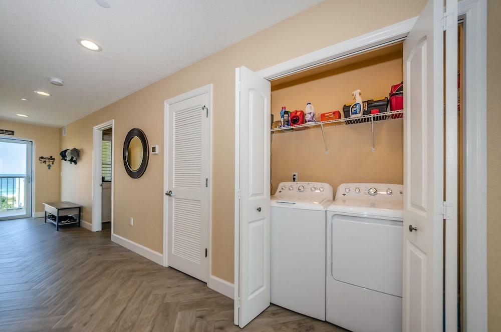 Dolphin Key 504 - Premier