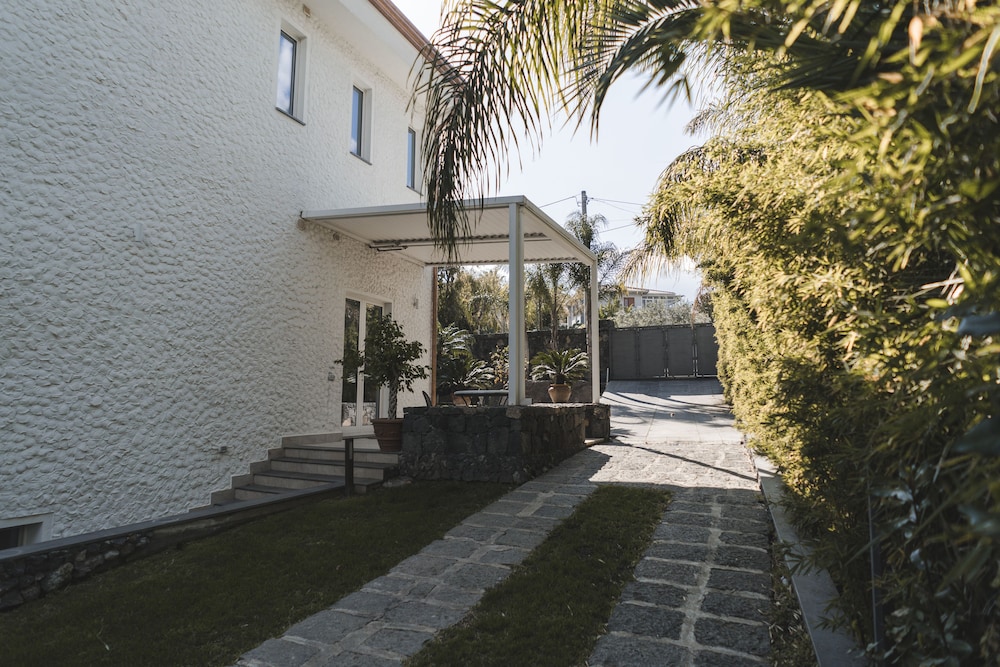 Sicilia's Residence Hotel Art & Spa