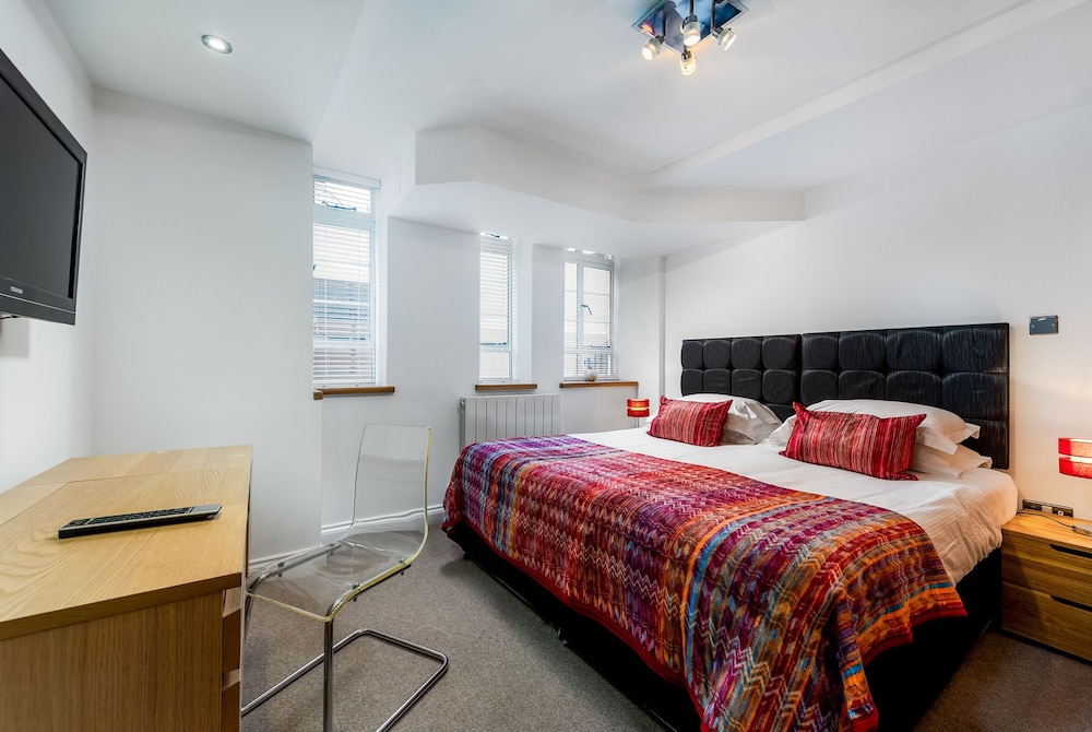 Nell Gwynn House Apartments