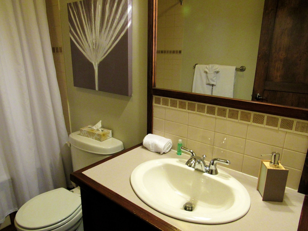 Tremblant les Eaux by Location ADP Tremblant - Image 4