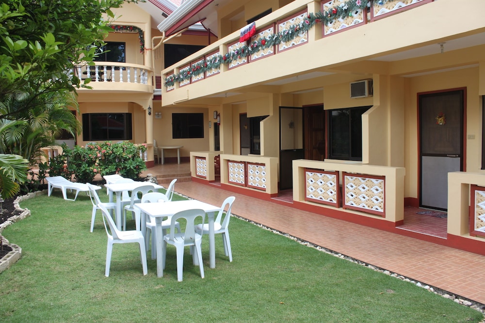 Cherrys Home Rooms For Rent