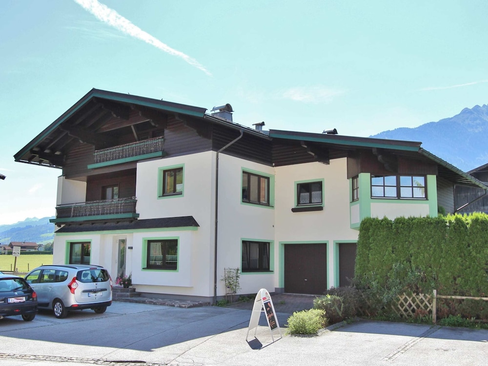 Spacious Apartment near Ski Area in Niedernsill view 3