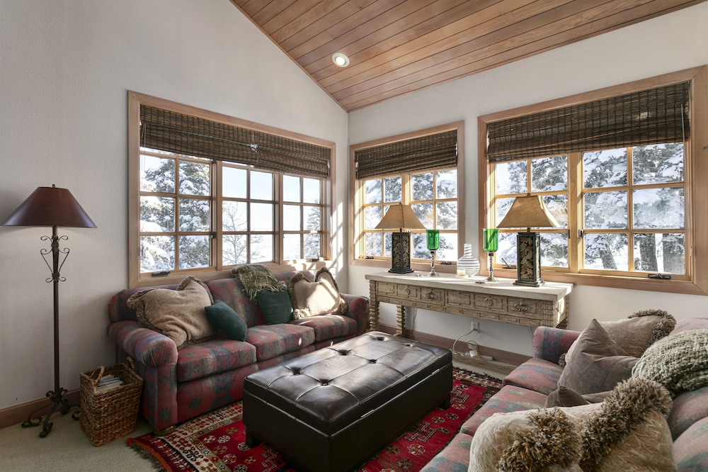Stag Lodge at Deer Valley Resort - Four Bedroom with Spa #30 4 Condo