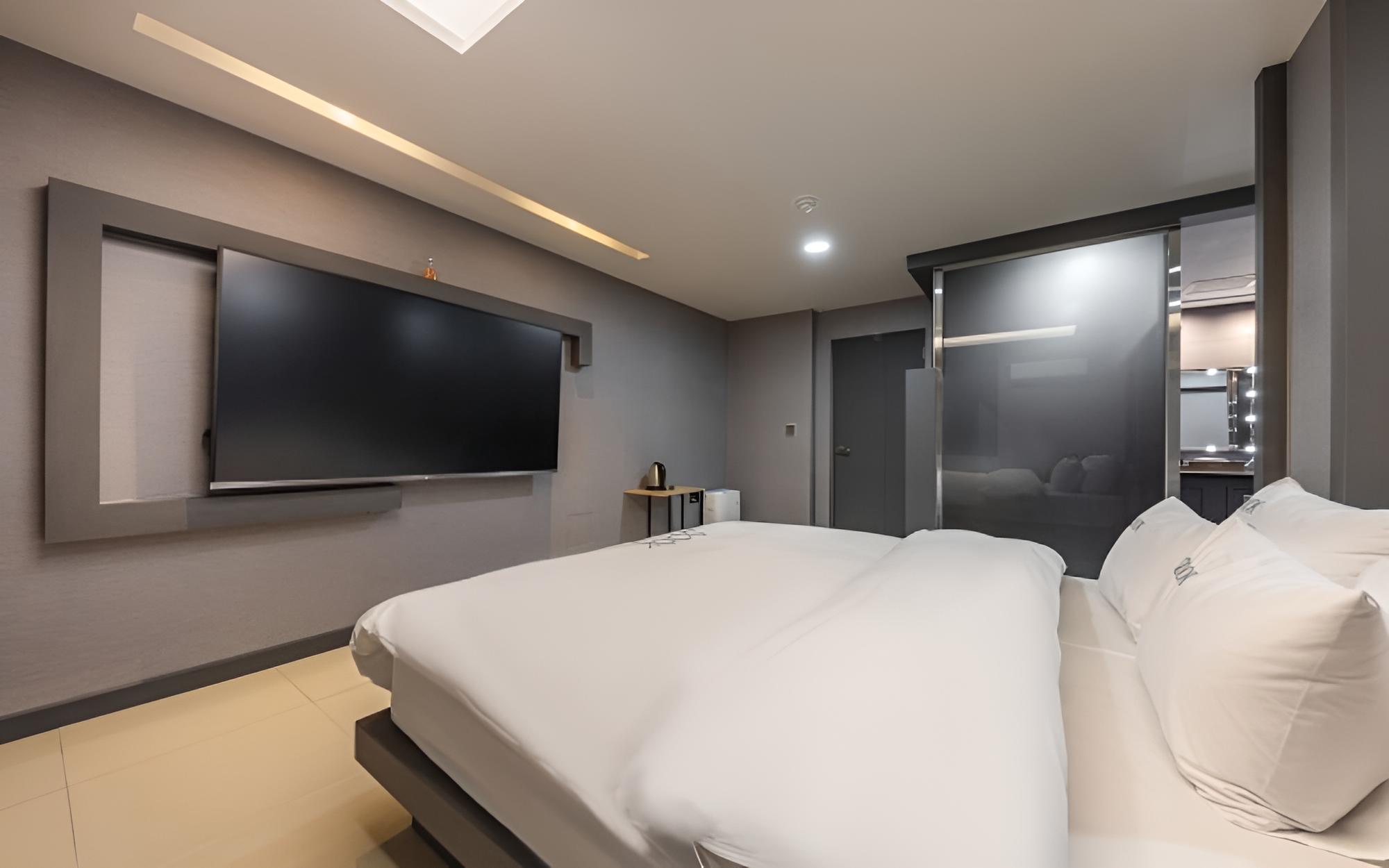 Photo 52