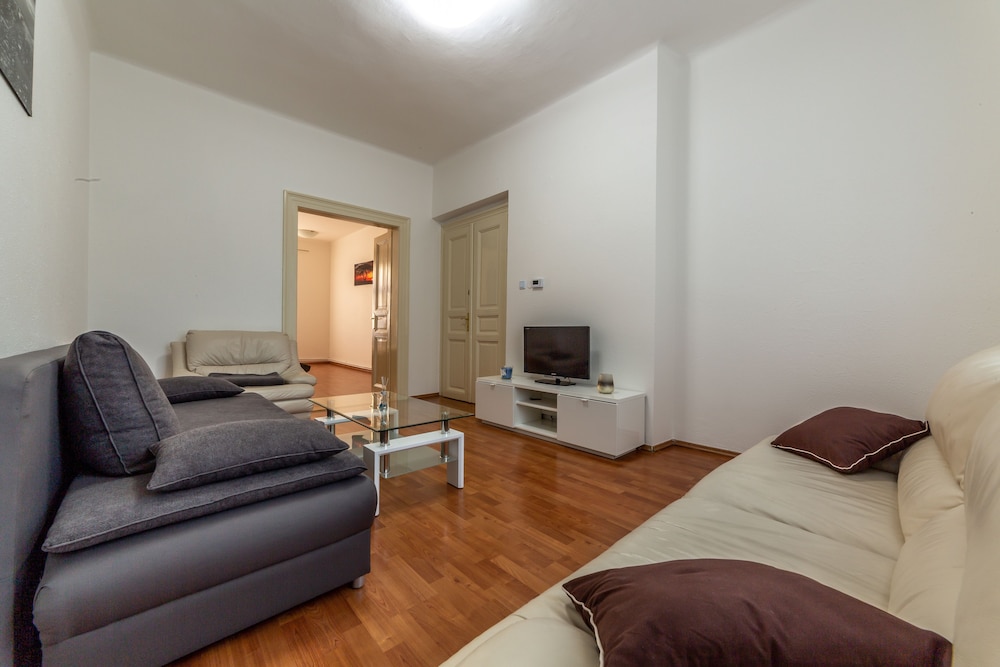 Apartmany LETNA u SPARTY