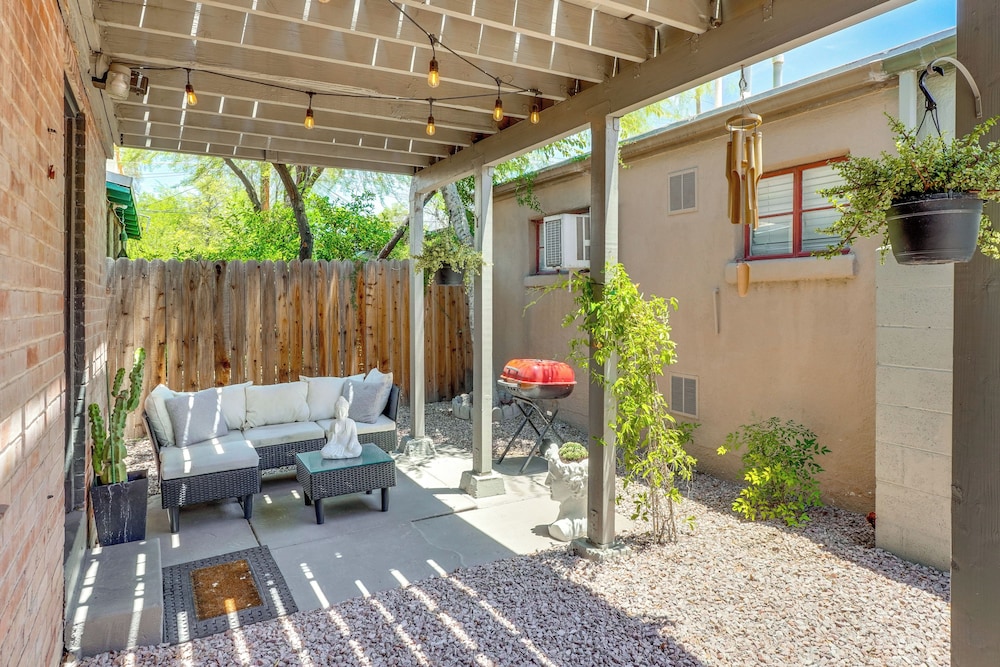 < 1 Mi to Downtown: Historic Tucson Home w/ Patio view 2