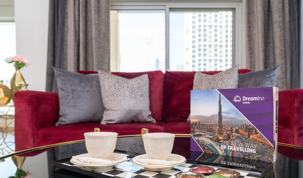Dream Inn Dubai Apartments - Burj Views