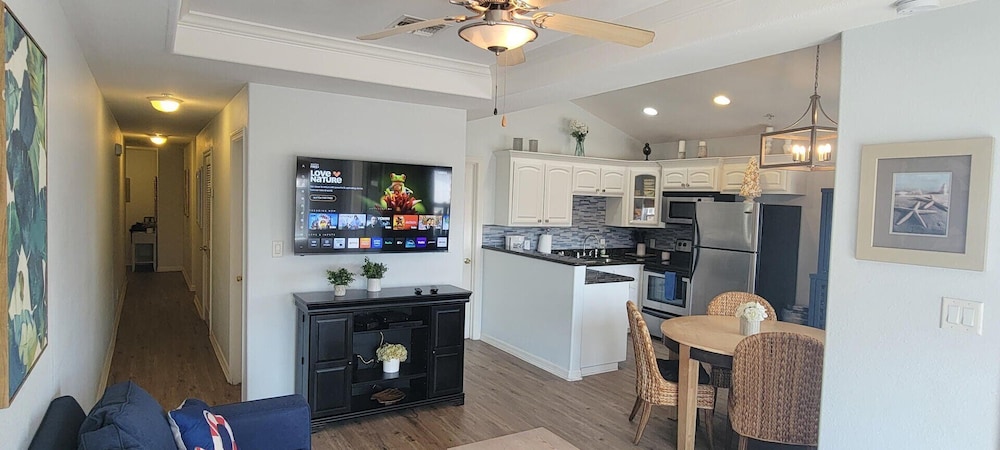 Cora Lee Beachview 2 Bedroom Condo