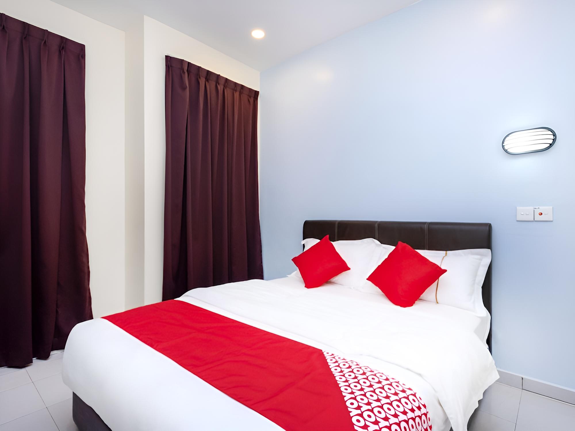 Super OYO 494 EG Hotel