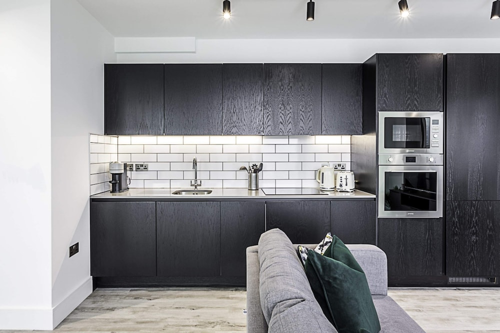 Icon Tower Flat Viii